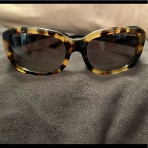 Ralph Lauren tortoise women’s sunglasses, excellent condition